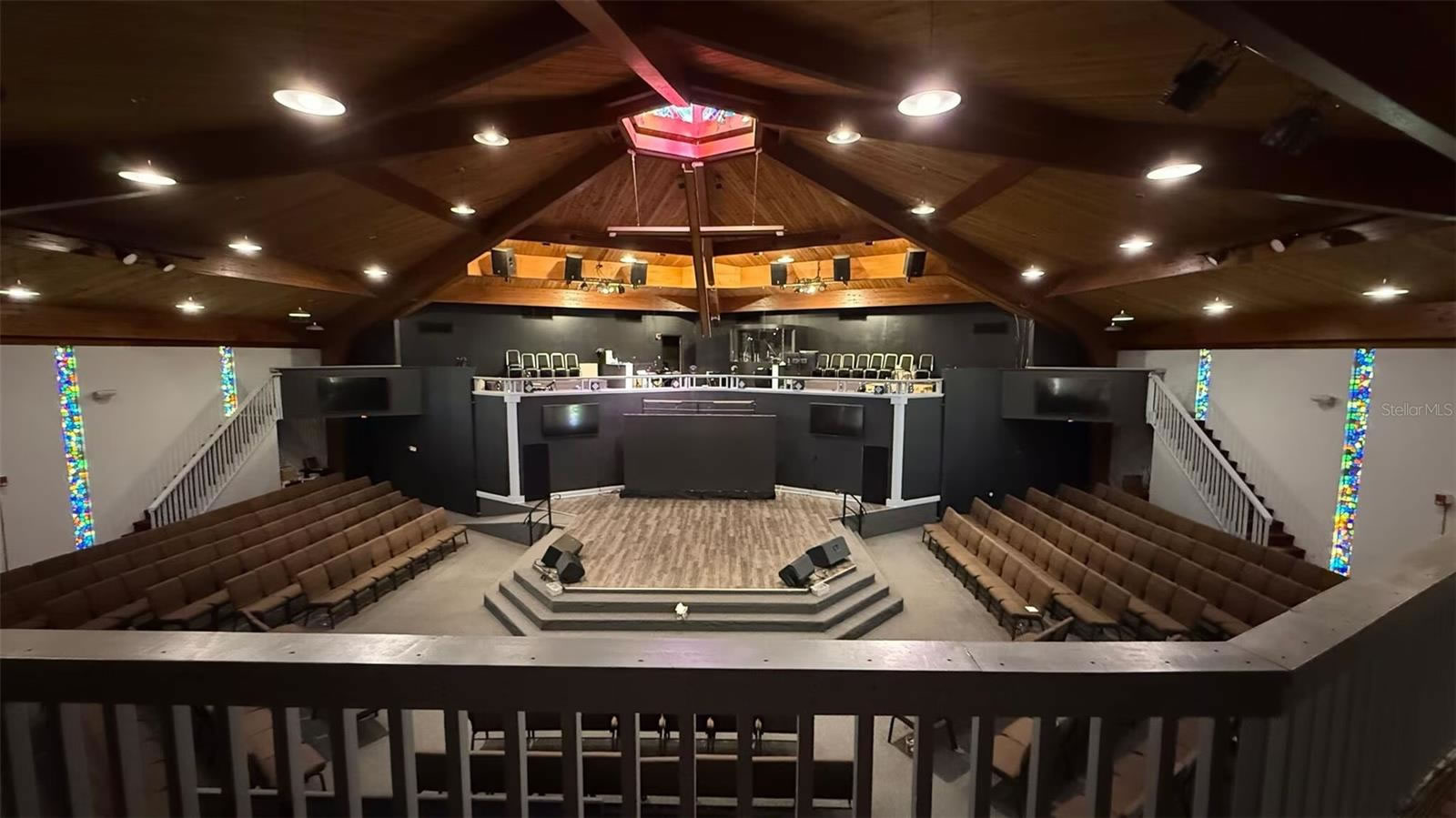 Religious and Educational Complex For Sale in Orlando - 27,000 sq ft $5,699,995