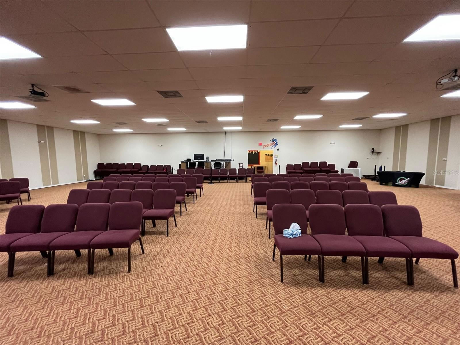 2 Large Commercial Buildings for Church or School in Moore Haven, FL - 20,000 sq ft space $3,300,000