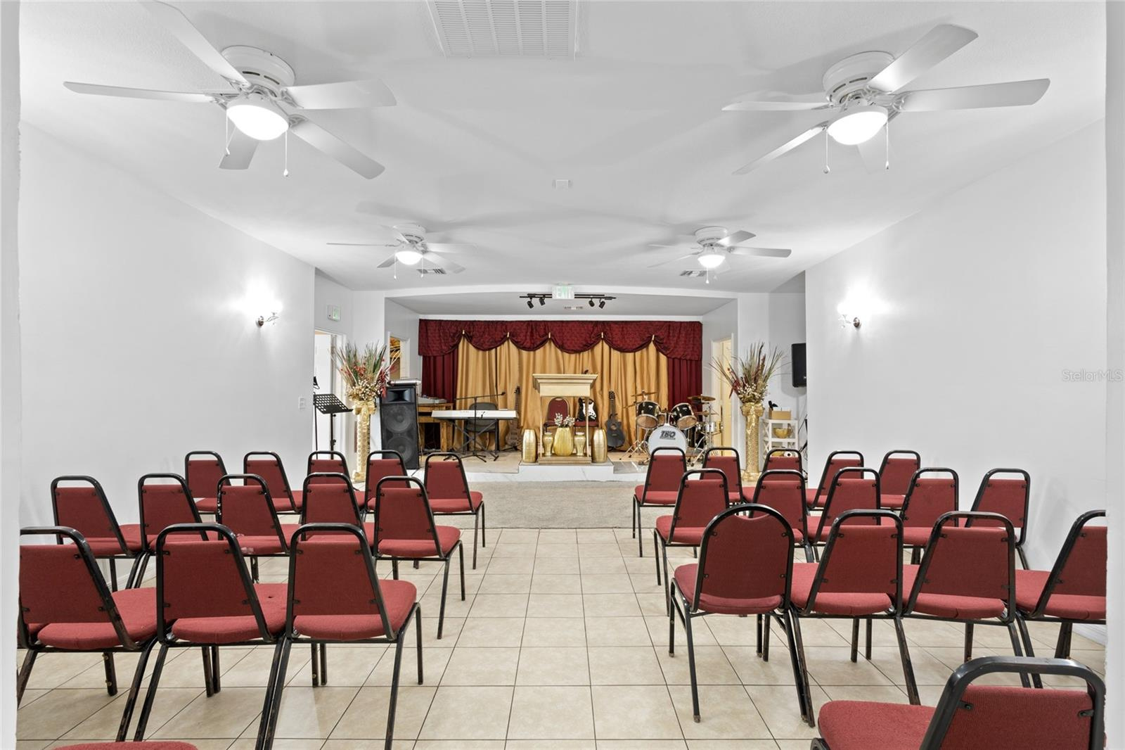 Church Building For Sale in Deland, FL $399,800
